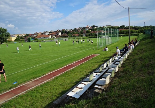 Fotbalové hřiště Bořetice - Bořetice u Hustopečí