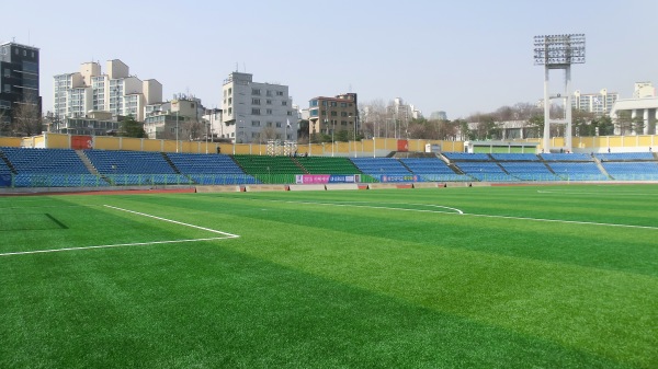 Hyochang Stadium - Seoul