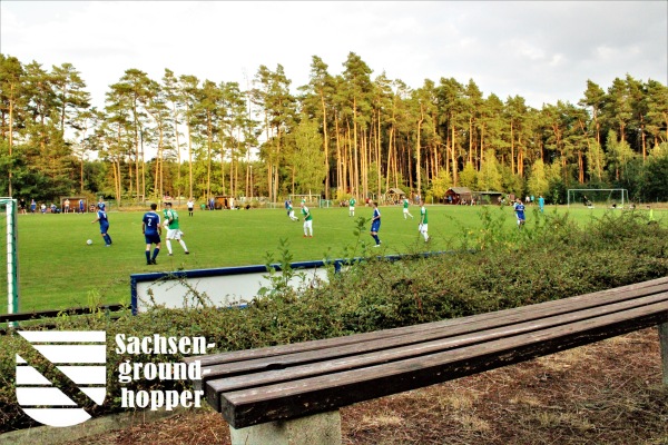Waldsportpark Platz 2 - Wachau/Sachsen-Lomnitz