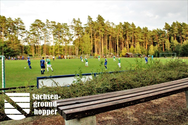 Waldsportpark Platz 2 - Wachau/Sachsen-Lomnitz