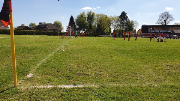 Sportanlage an der Schule - Kutenholz