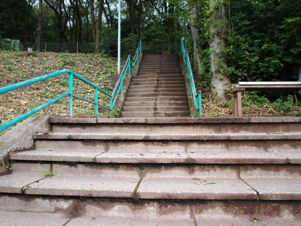 Sportplatz Hustadtring - Bochum-Querenburg