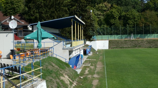 Futbalový štadión OŠK Smolenice - Smolenice