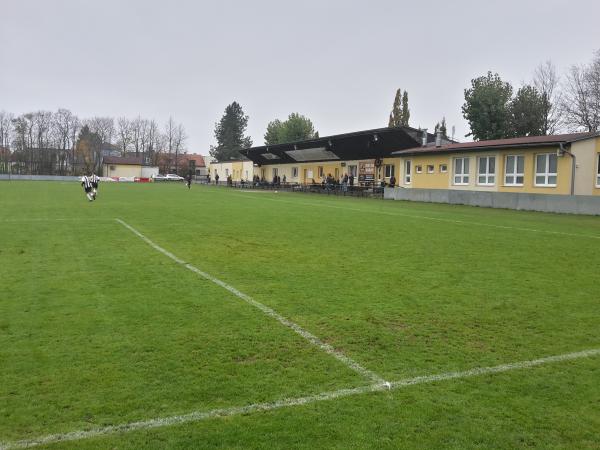 Hřiště Zeleneč - Zeleneč