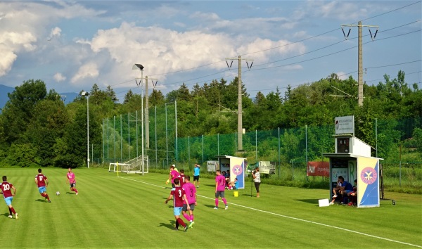 Sportplatz Möllbrücke - Möllbrücke