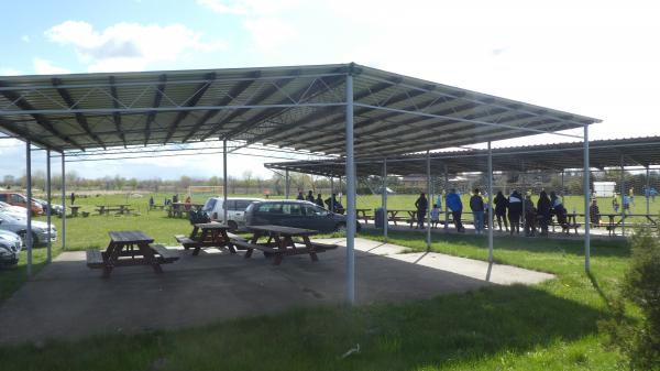 Boisko w Jeniniec - Jeniniec