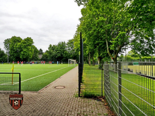 Bezirkssportanlage Hubertusburg Platz 2 - Essen/Ruhr-Huttrop