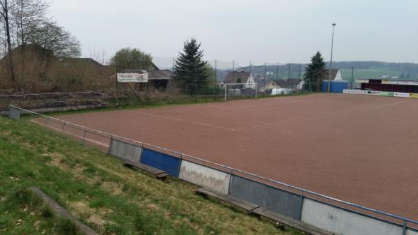 Sportplatz Breslauer Straße - Waldbröl-Hermesdorf