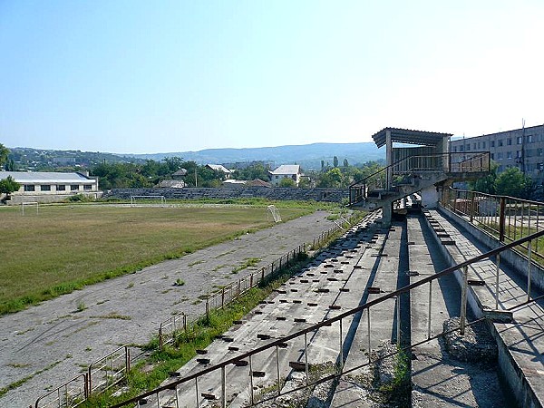 Stadionul Orăşenesc - Nisporeni