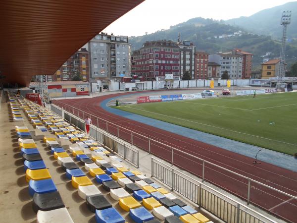 Estadio Municipal Hermanos Antuña - Mieres, AS