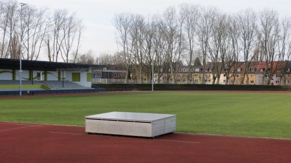 Bezirkssportanlage Bäuminghausstraße/Stadion - Essen/Ruhr-Altenessen