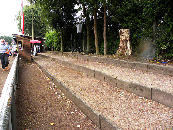 Jacob-Thode-Sportplatz - Halstenbek