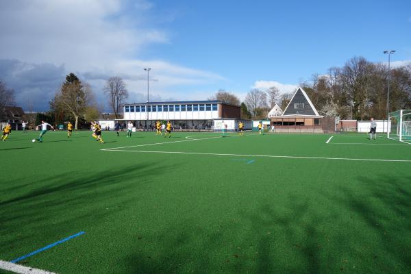 Sportplatz Föhrenweg - Essen/Ruhr-Haarzopf