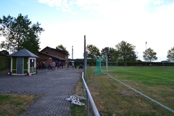 Sportplatz Kirchstraße - Hürtgenwald-Hürtgen