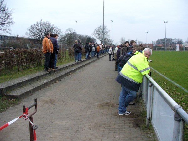 Sportanlage Alsterquelle - Henstedt-Ulzburg-Rhen