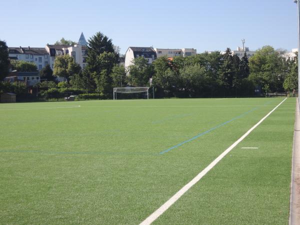 Sportanlage Ginnheimer Landstraße Platz 2 - Frankfurt/Main-Bockenheim