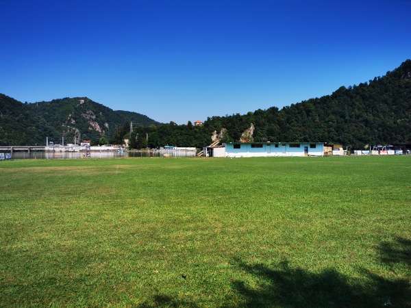 Stadion FK Mladost Divič - Divič