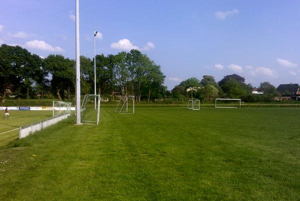 Sportplatz Hohenaspe B - Hohenaspe