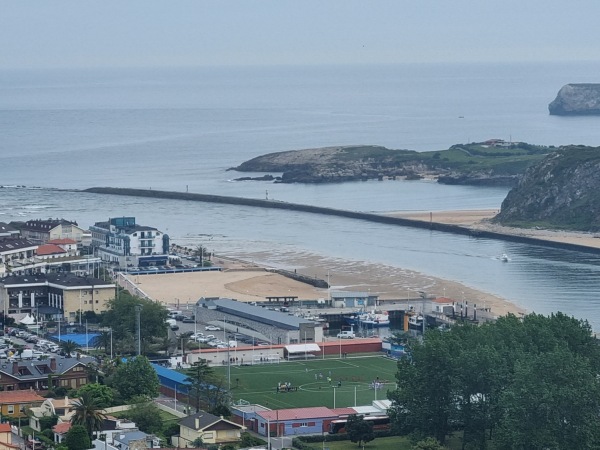 Campo de Fútbol la Ribera - Suances, CB