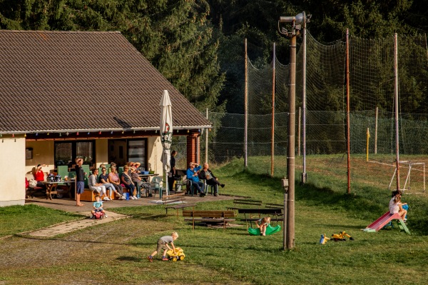 Sportstätte Steinbachtal - Breitenbrunn/Erzgebirge-Erlabrunn