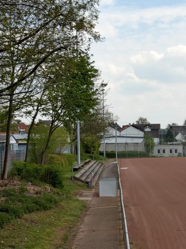 Sportplatz Bladenhorster Straße - Herne-Holthausen