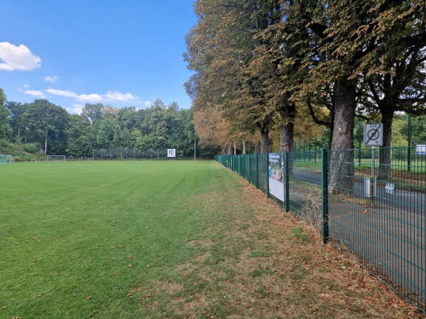 Sportplatz Schorenmatte (alt) - Basel