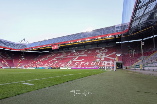 Fritz-Walter-Stadion - Kaiserslautern-Betzenberg