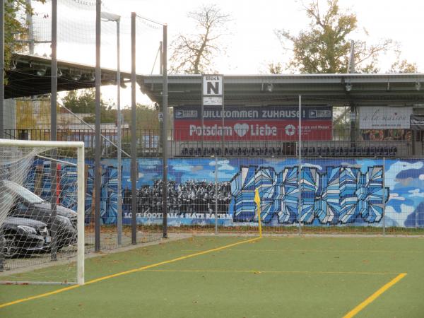 Karl-Liebknecht-Stadion Nebenplatz 1 - Potsdam-Babelsberg