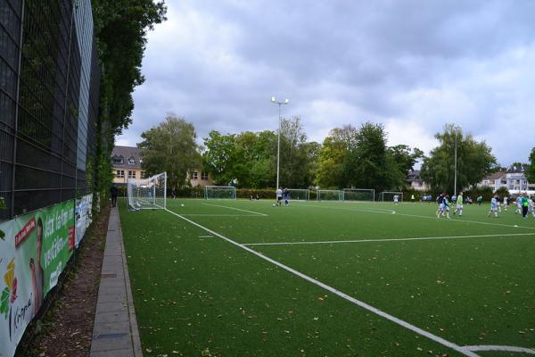 Franz-Elbern-Stadion Nebenplatz - Bonn-Beuel