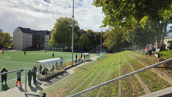 Sportplatz Waldstraße - Wiesbaden
