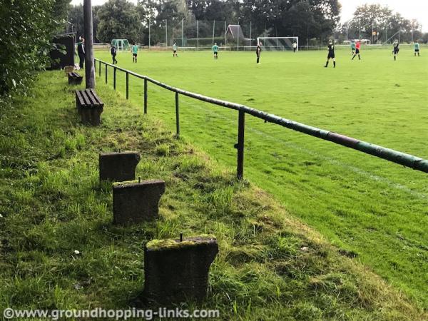Sportplatz an der Alten Post - Stauchitz