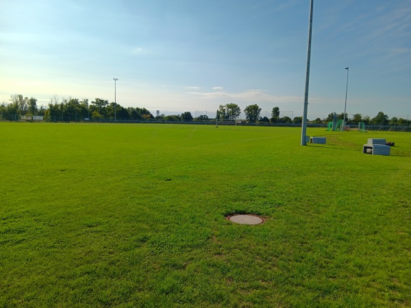 Sportpark Lilienthal Platz 2 - Neustadt/Weinstraße-Lachen-Speyerdorf