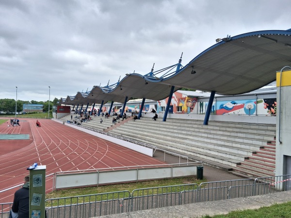 Rostocker Leichtathletikstadion im Sportforum - Rostock-Hansaviertel
