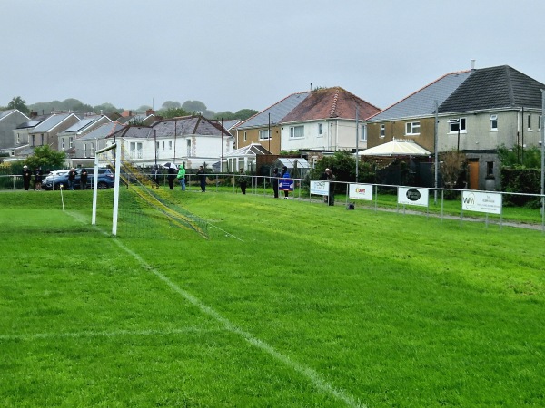 Cae Criced - Brynamman, Carmarthenshire