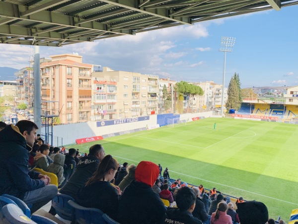 Menemen İlçe Stadyumu - Menemen/İzmir