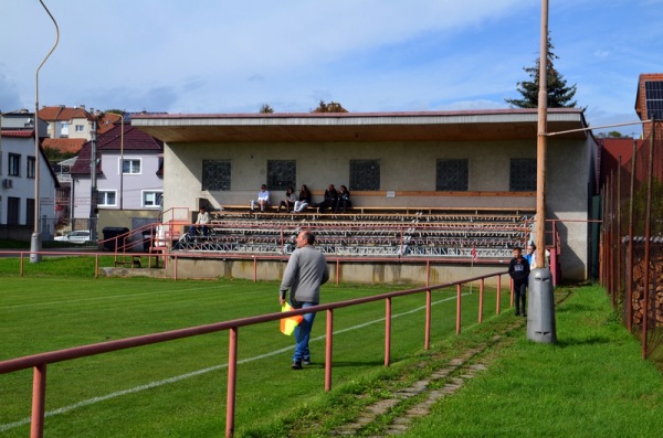 Sportovní areál v Újezdci-Těšově - Újezdec u Luhačovic