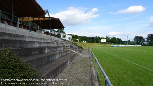 Sportgelände Am Sonnenhügel - Lonnerstadt