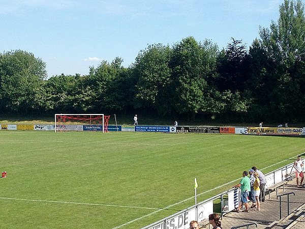 Auto-Weiß-Arena - Affing