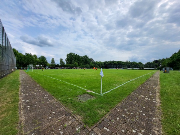 Sportanlage Ostenländer Straße - Paderborn-Sande
