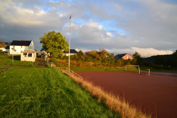 Sportplatz St. Johann - St. Johann bei Mayen