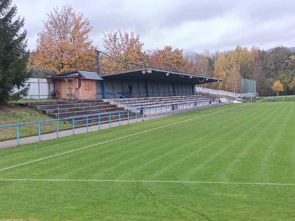 Stadion FK Ostrov - Ostrov