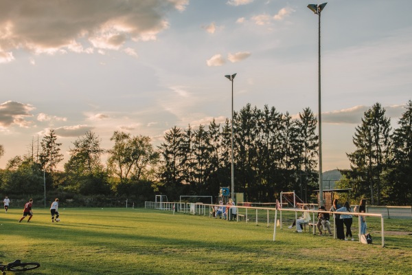 Hans-Rausch-Sportanlage im Katzbachtal - Kulmbach
