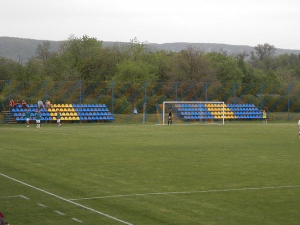 Tersztyánszky Ödön Sportközpont - Csákvár