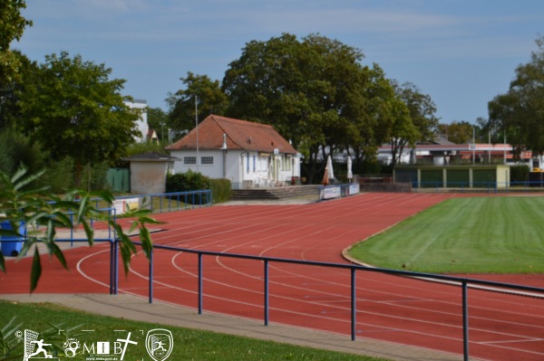 Adam-Günderoth-Stadion - Lampertheim