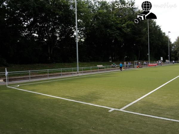 Sportplatz Blomkamp - Hamburg-Osdorf