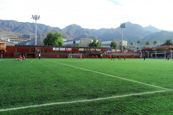 Campo de Fútbol El Galeon - Adeje, Tenerife, CN