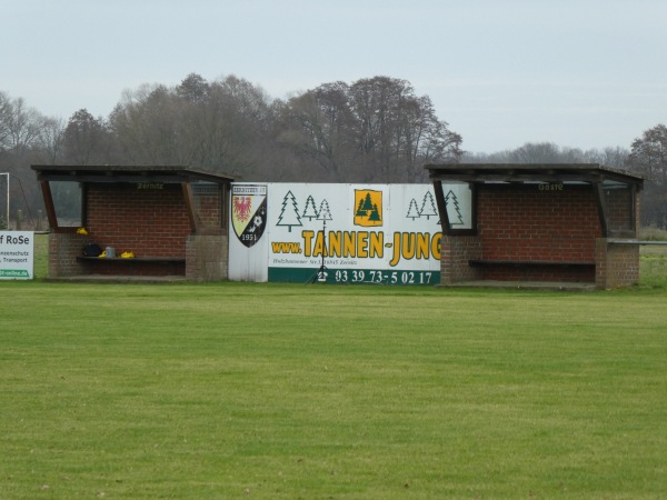 Sportanlage Zernitz - Zernitz-Lohm