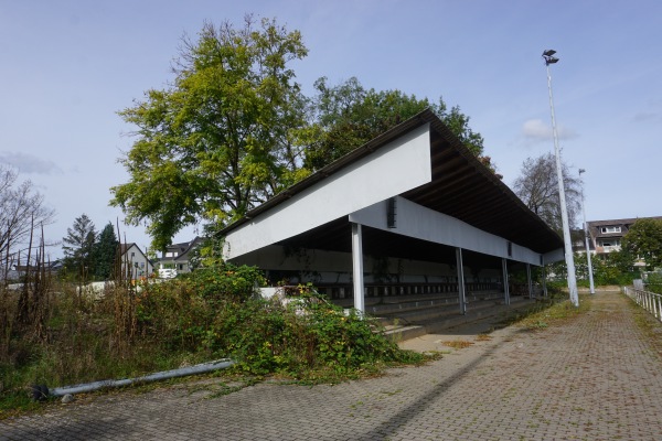 Apollinaris-Stadion Nebenplatz 1 - Bad Neuenahr-Ahrweiler