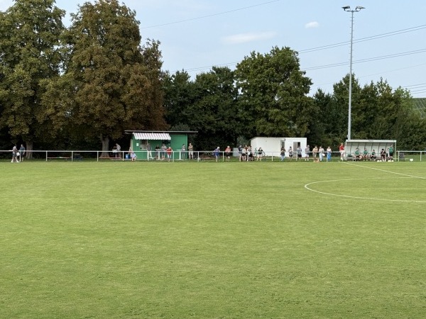 Sportplatz Niederhofen - Schwaigern-Niederhofen