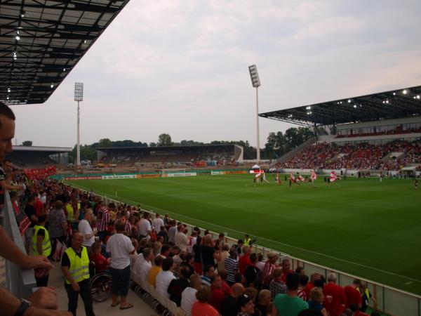 Stadion an der Hafenstraße - Essen/Ruhr-Bergeborbeck